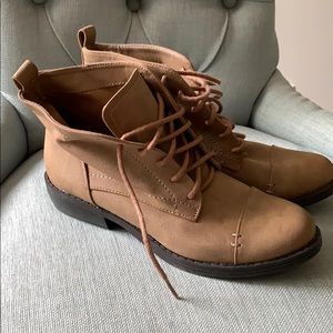 Lace up booties